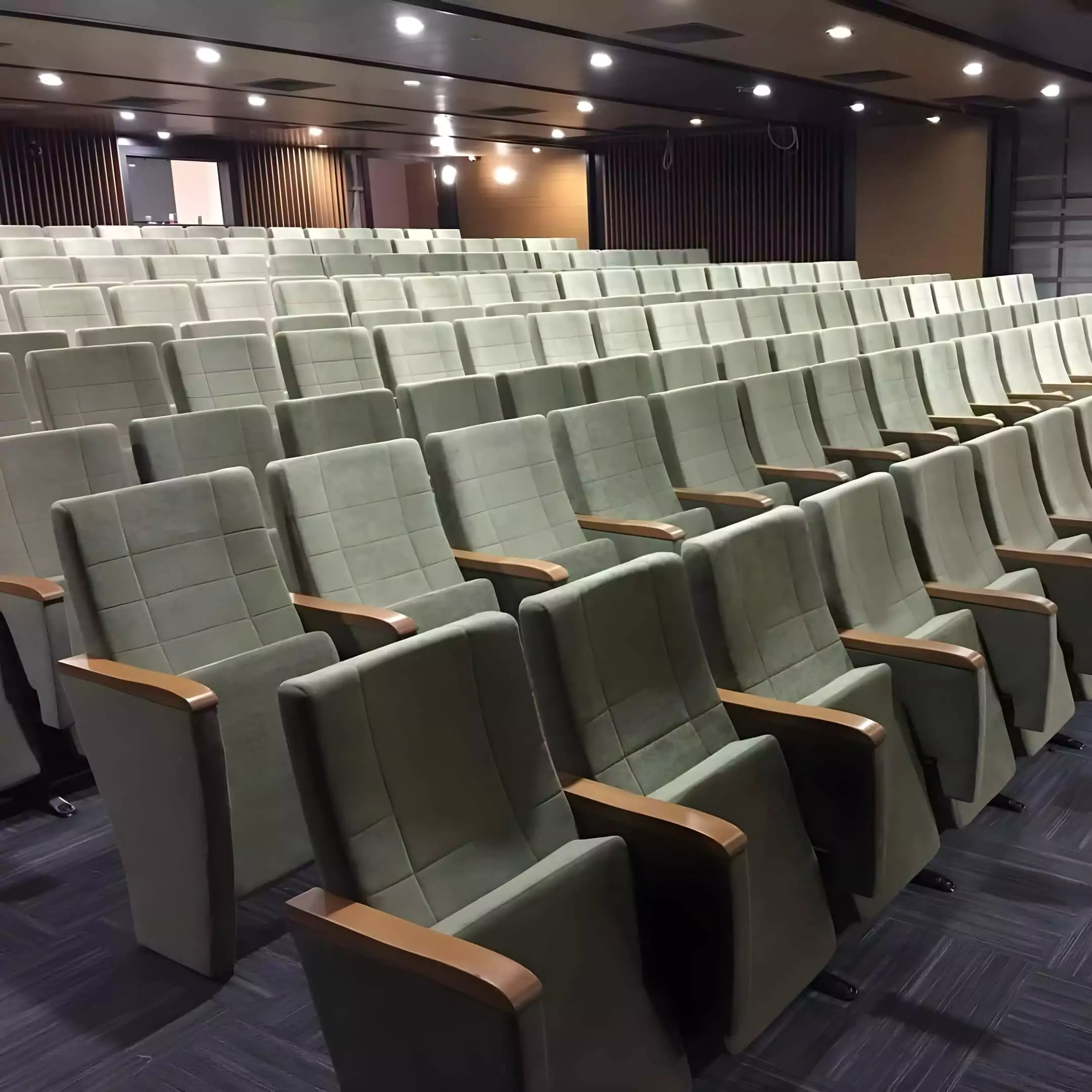 Oditoryum Koltuğu Üreticisi ve Tedarikçisi